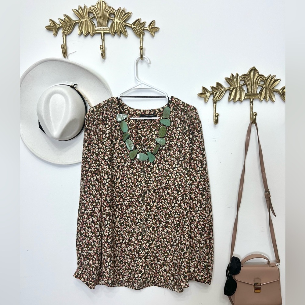 🆕Shabby chic blouse 2X ptp 26” l30”